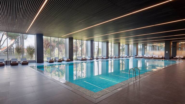 Voyage-Belek-Indoor-Pool-2637208542928432151