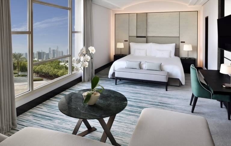 Courtayard-view-room