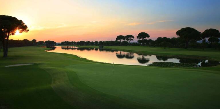 glorianewcourse10_golfclub18th_h