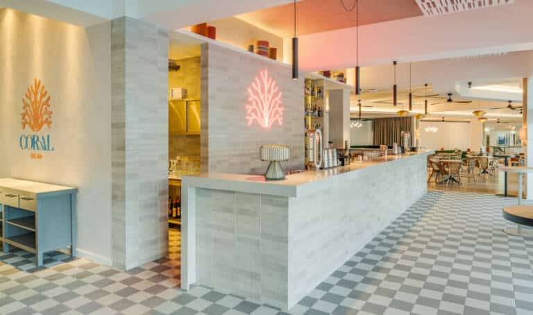 PBAB - Pool & Entertainment Bar (8)
