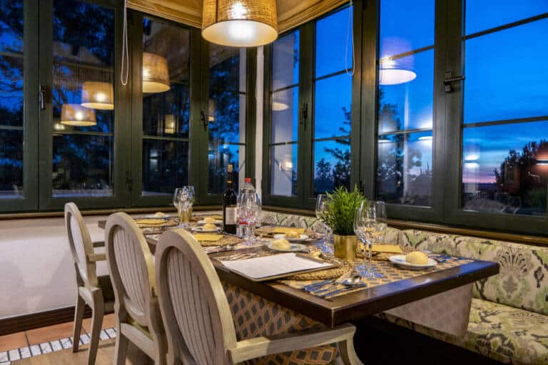 Restaurant-Thebussem-Dinner-1-small