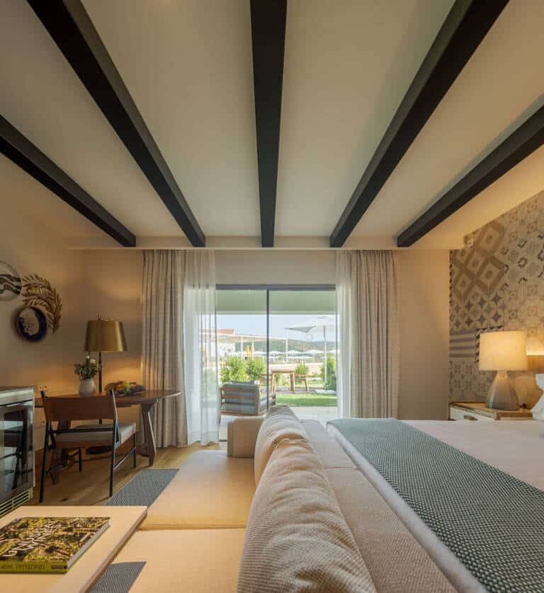 162
