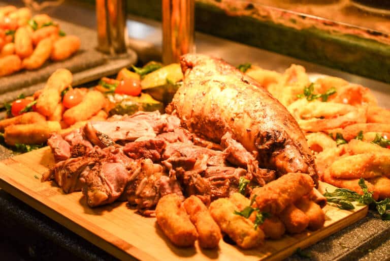 Furama-Resort-Danang-Vietnam-Culinary-Indochine-Cafe-Seafood-and-Steak-Buffet-04